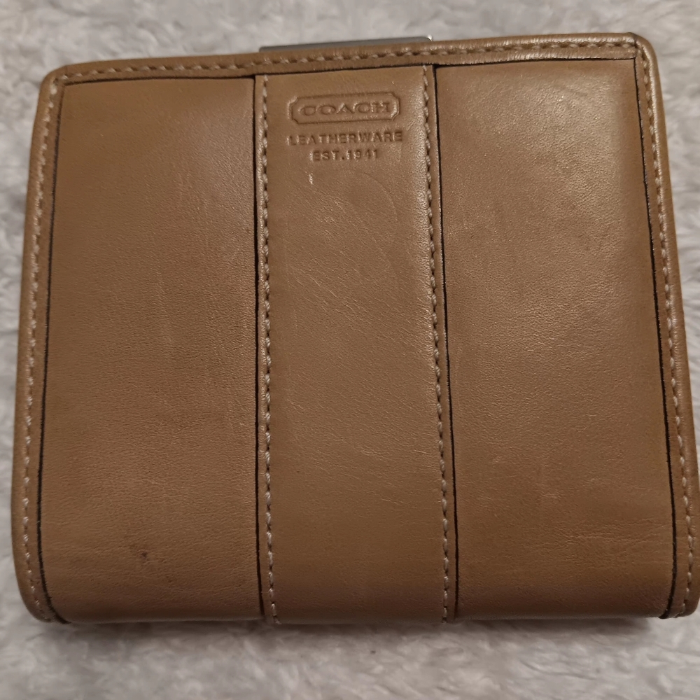 4"x4" Coach wallet beige leather